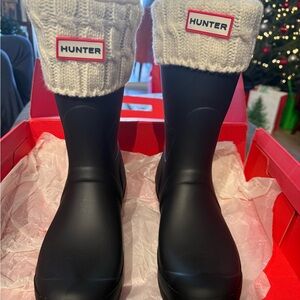 Hunter Black Winter Boots with Cream Knit Cuffs